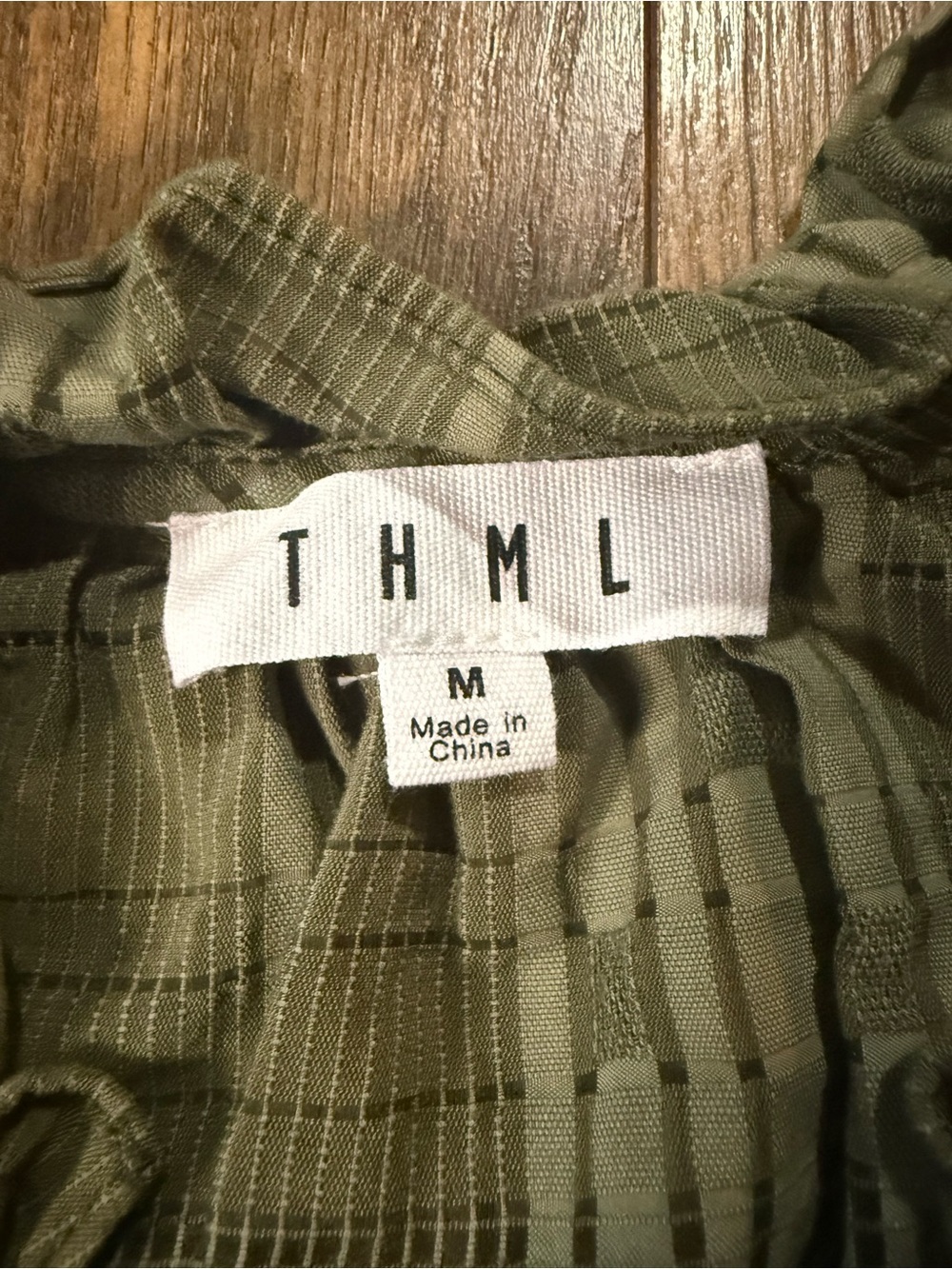 THML Women’s Olive Green Plaid Puff Sleeve Ruffle Neck Blouse Size Medium - Picture 6 of 10